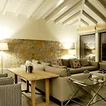 Paparouna Villa *